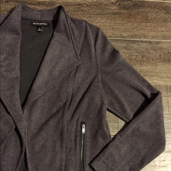 ♥️SOLD on Ⓜ️♥️🎉HP🎉Banana Republic jacket - Picture 7 of 8